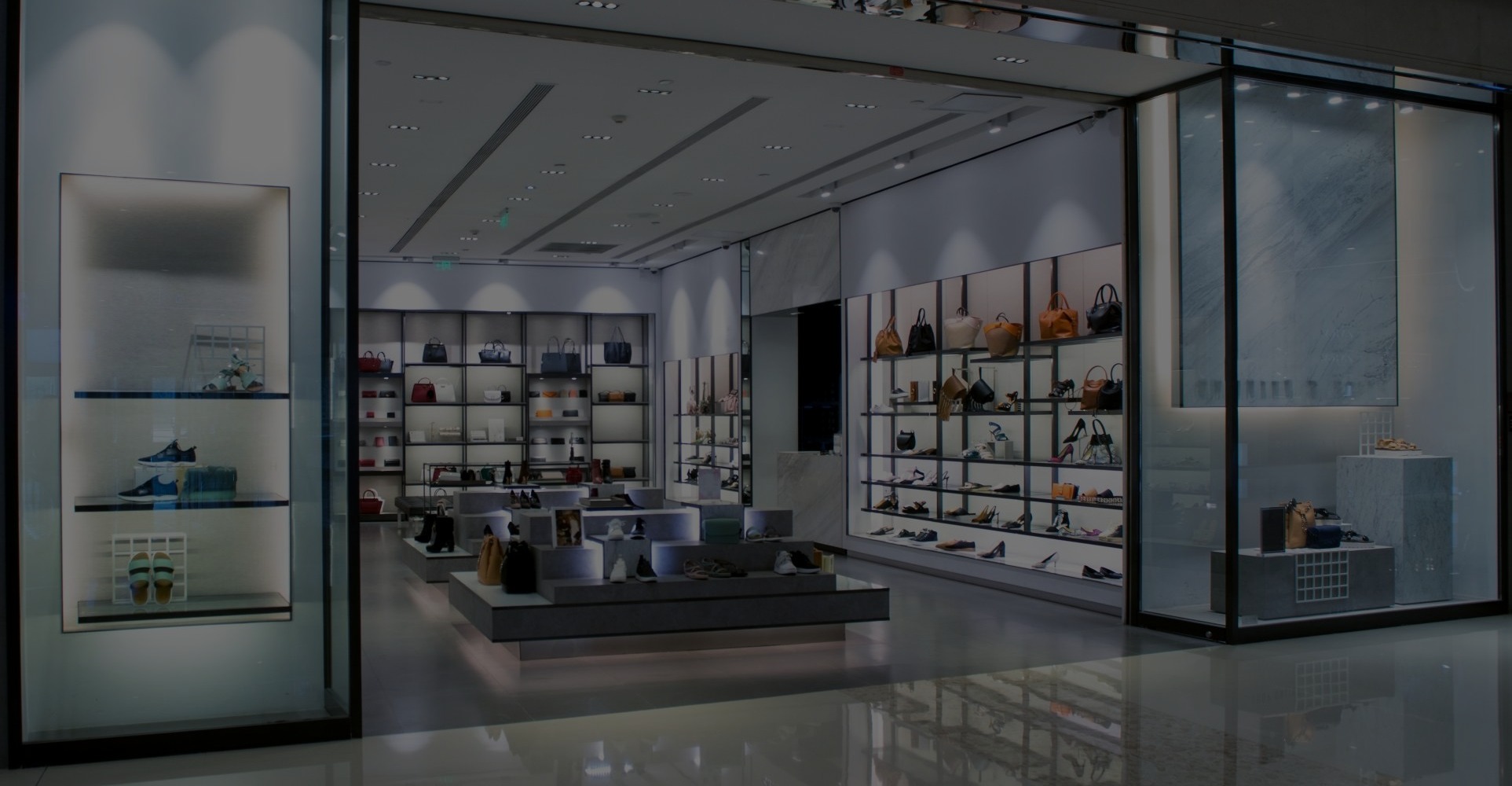 Slider, Glaziers in Weybridge, Oatlands, KT13